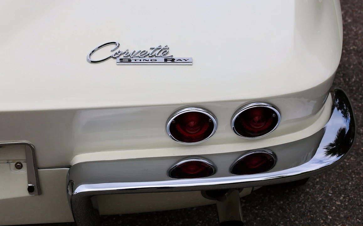 1963 Chevrolet Corvette C2 - Image 26 of 31