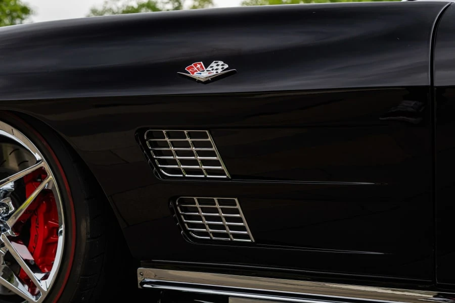 1963 Chevrolet Corvette C2 - Image 15 of 31