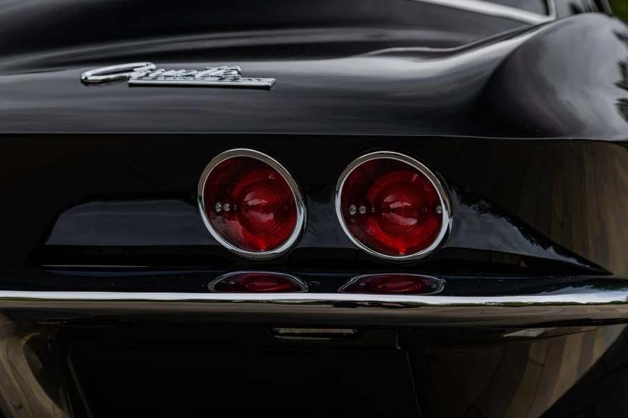 1963 Chevrolet Corvette C2 - Image 18 of 31