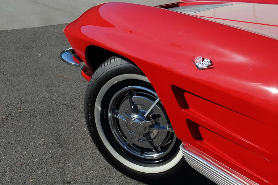 1963 Chevrolet Corvette C2 - Image 8 of 31