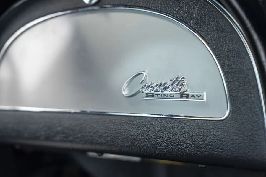 1963 Chevrolet Corvette C2 - Image 30 of 31