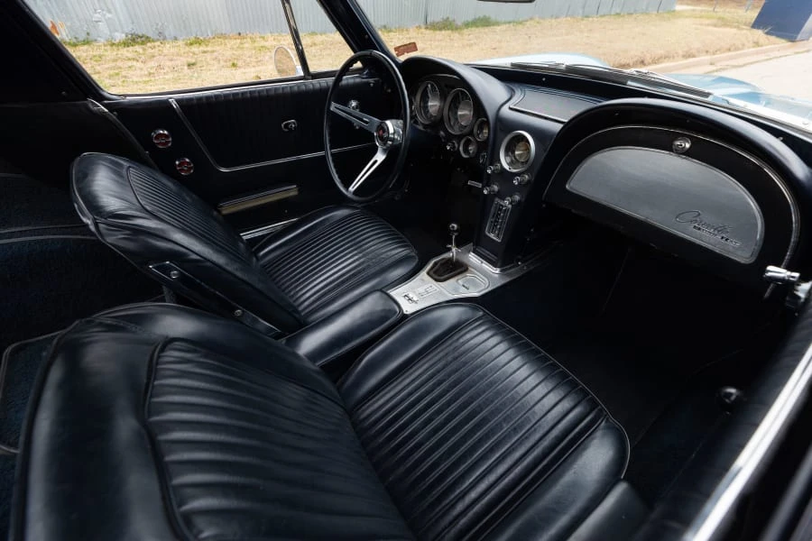 1963 Chevrolet Corvette C2 - Image 15 of 20
