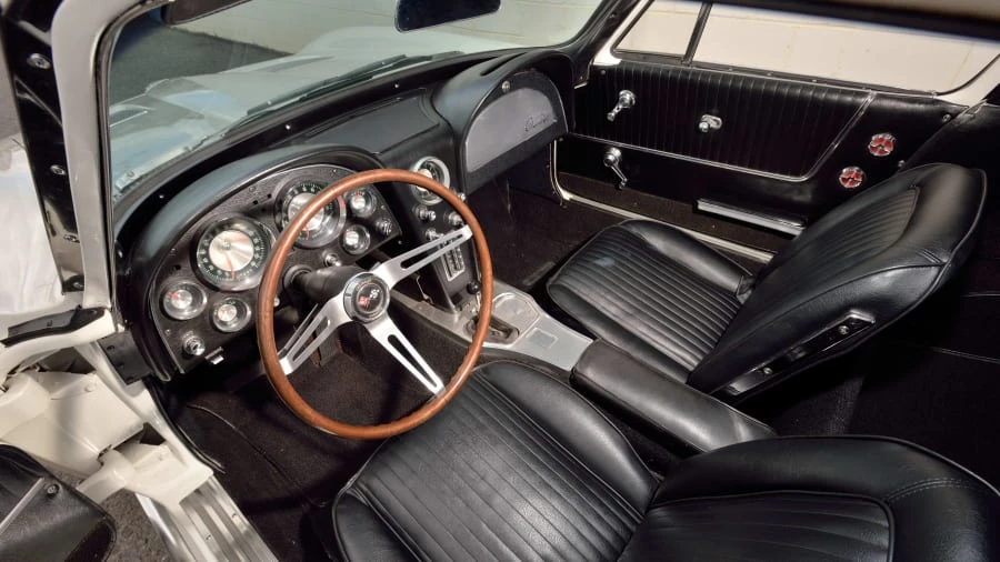1963 Chevrolet Corvette C2 - Image 4 of 12