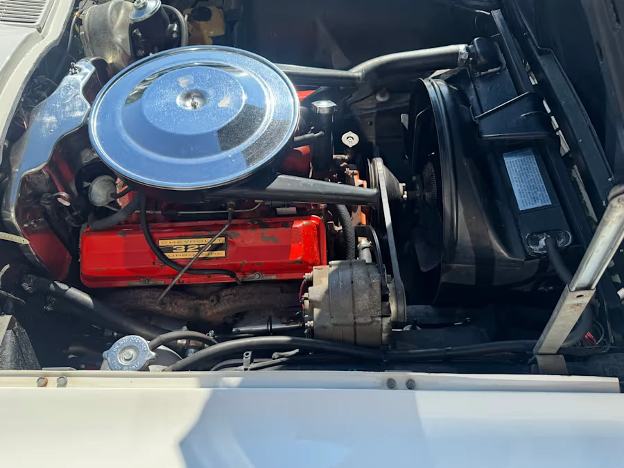 1963 Chevrolet Corvette C2 - Image 16 of 25