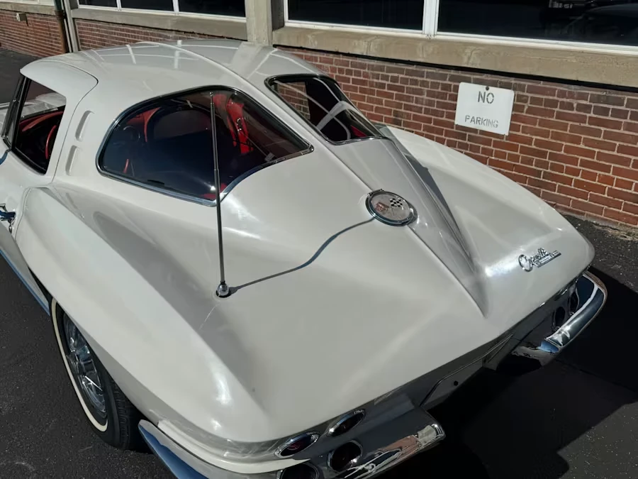 1963 Chevrolet Corvette C2 - Image 5 of 25