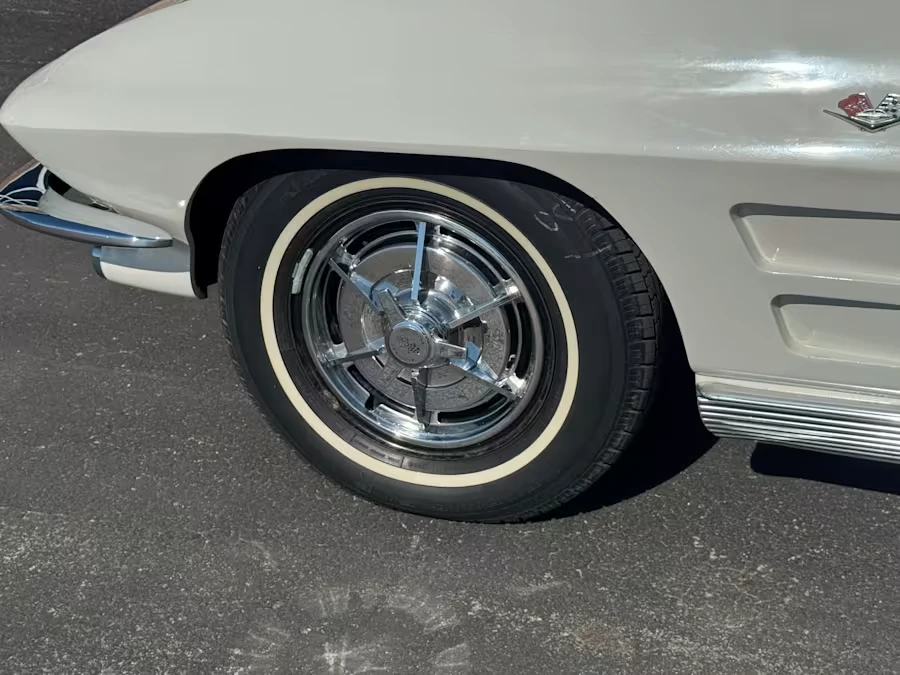1963 Chevrolet Corvette C2 - Image 7 of 25