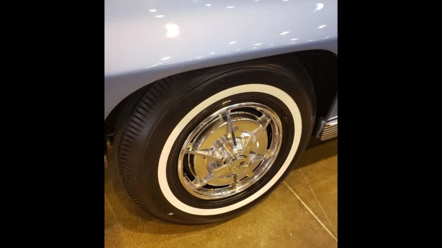 1963 Chevrolet Corvette C2 - Image 12 of 15