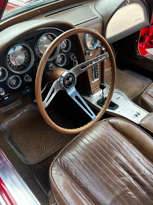 1963 Chevrolet Corvette C2 - Image 24 of 31