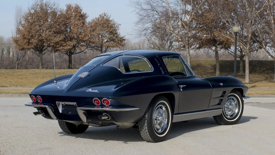 1963 Chevrolet Corvette C2 - Image 13 of 20