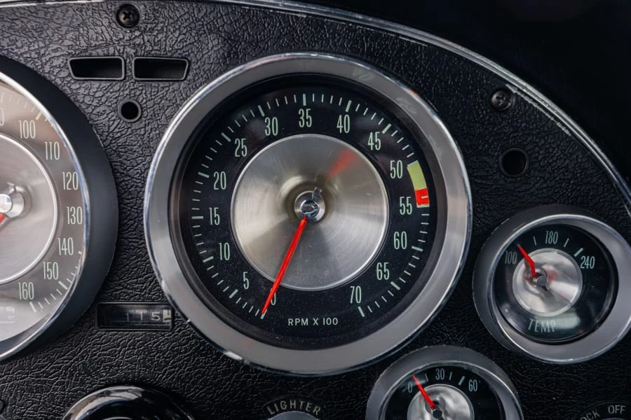 1963 Chevrolet Corvette C2 - Image 31 of 31