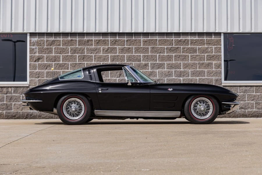 1963 Chevrolet Corvette C2 - Image 24 of 31