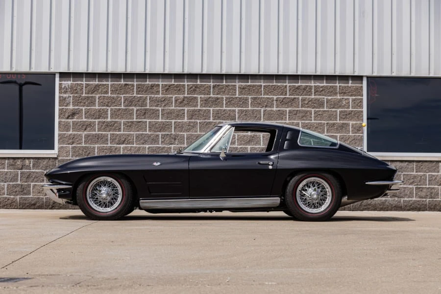 1963 Chevrolet Corvette C2 - Image 2 of 31