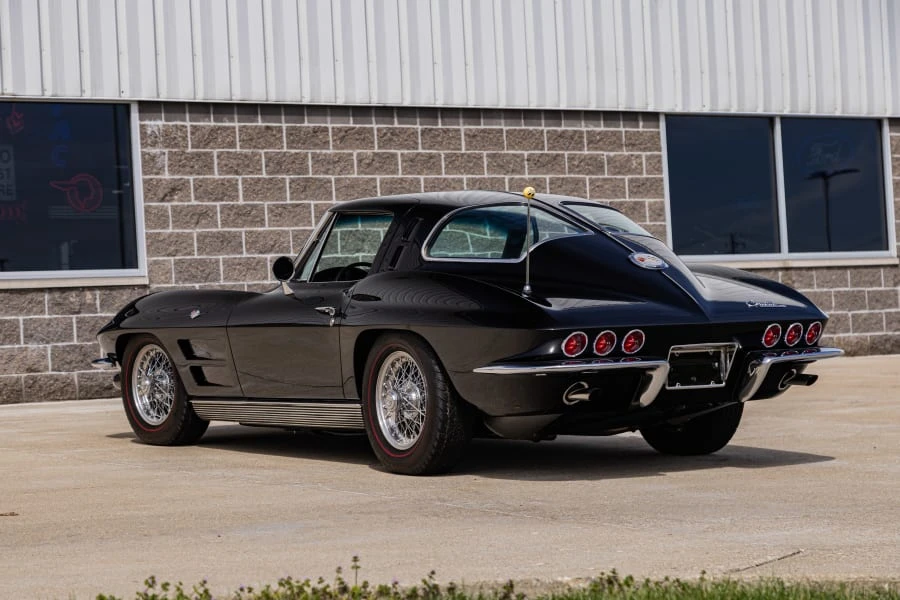 1963 Chevrolet Corvette C2 - Image 23 of 31