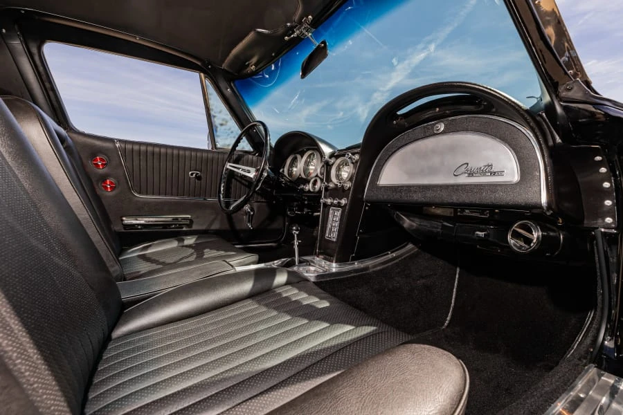 1963 Chevrolet Corvette C2 - Image 25 of 31