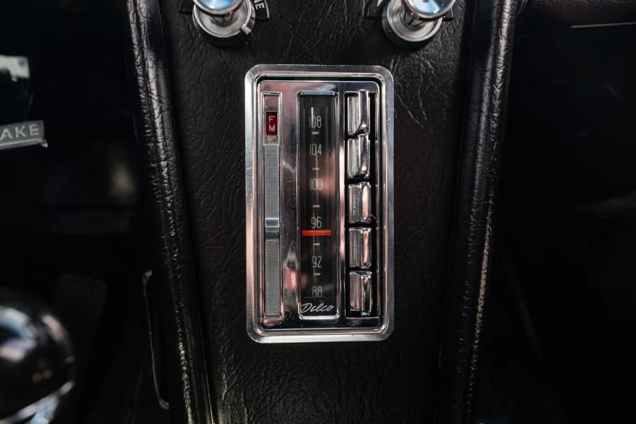 1963 Chevrolet Corvette C2 - Image 28 of 31