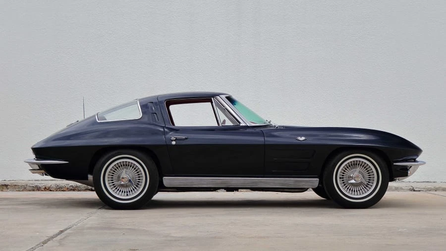 1963 Chevrolet Corvette C2 - Image 2 of 25
