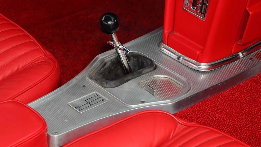 1963 Chevrolet Corvette C2 - Image 11 of 25