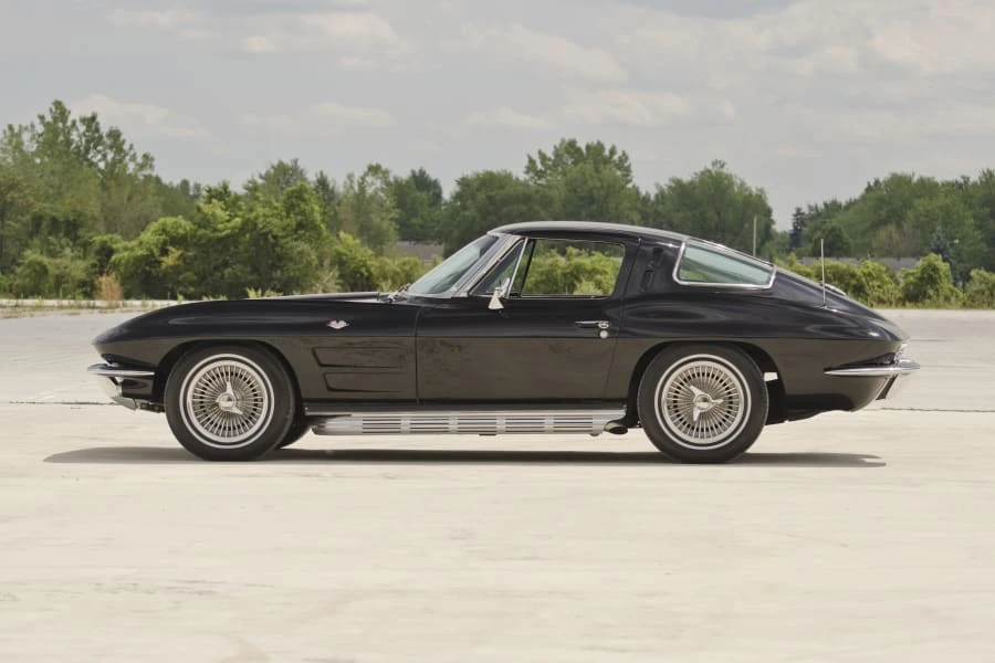 1963 Chevrolet Corvette C2 - Image 2 of 12