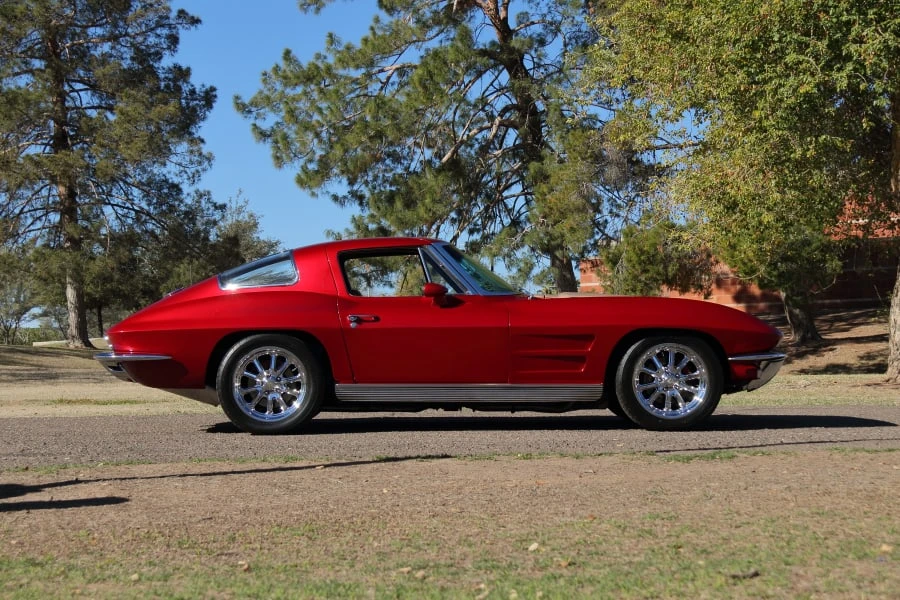 1963 Chevrolet Corvette C2 - Image 2 of 31