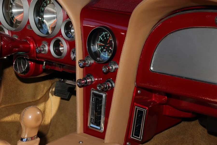 1963 Chevrolet Corvette C2 - Image 30 of 31