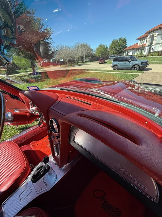 1963 Chevrolet Corvette C2 - Image 15 of 31