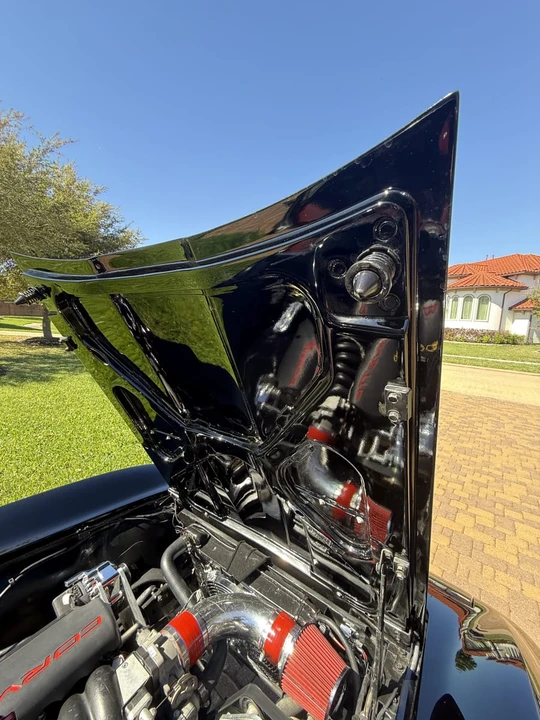 1963 Chevrolet Corvette C2 - Image 30 of 31