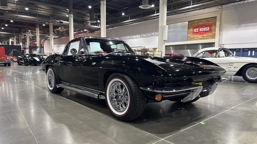 1963 Chevrolet Corvette C2 - Image 6 of 31