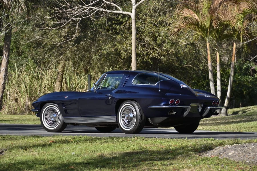 1963 Chevrolet Corvette C2 - Image 24 of 31