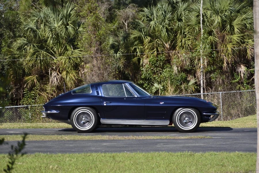1963 Chevrolet Corvette C2 - Image 2 of 31