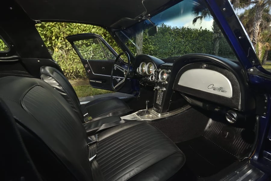 1963 Chevrolet Corvette C2 - Image 25 of 31