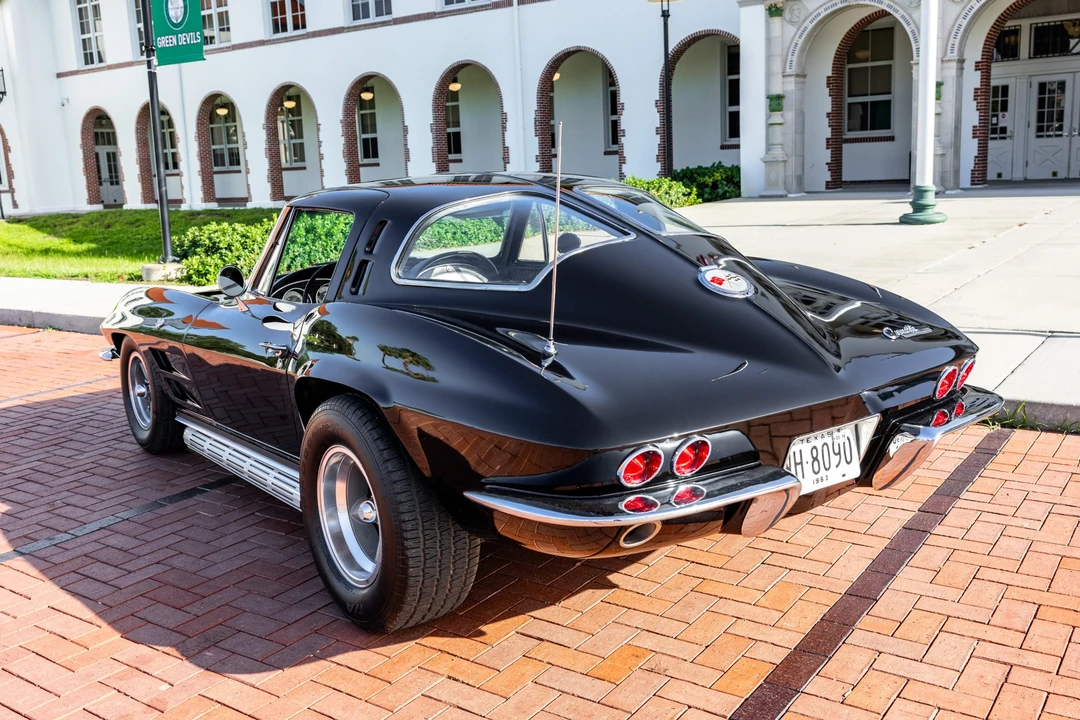 1963 Chevrolet Corvette C2 - Image 6 of 31