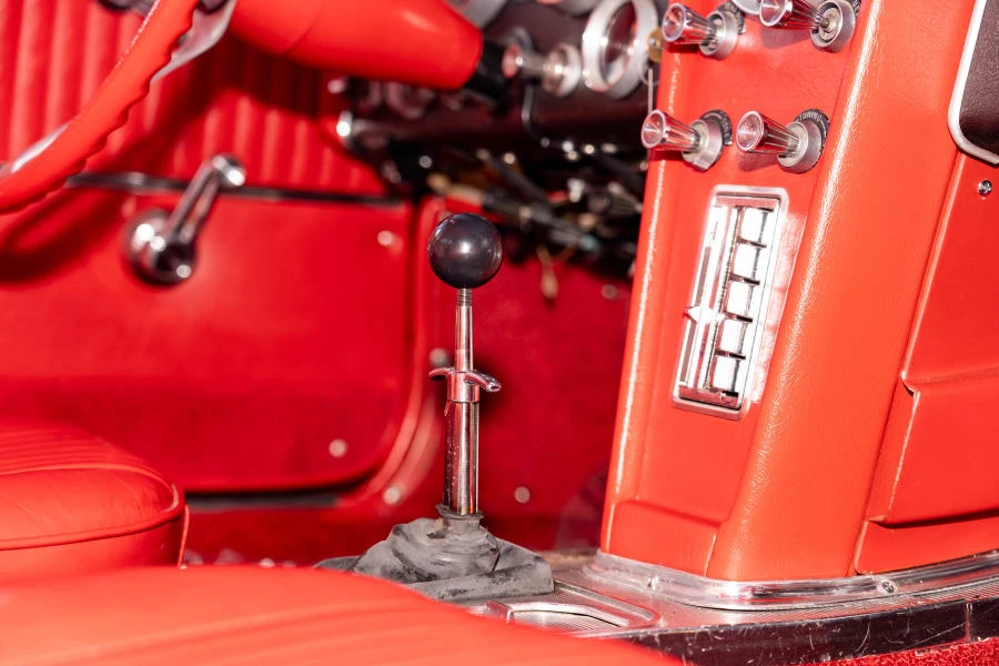 1963 Chevrolet Corvette C2 - Image 20 of 28