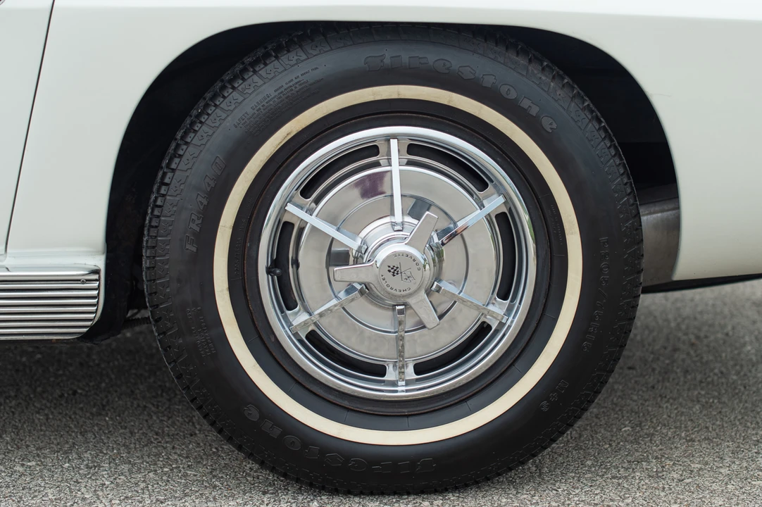 1963 Chevrolet Corvette C2 - Image 21 of 31