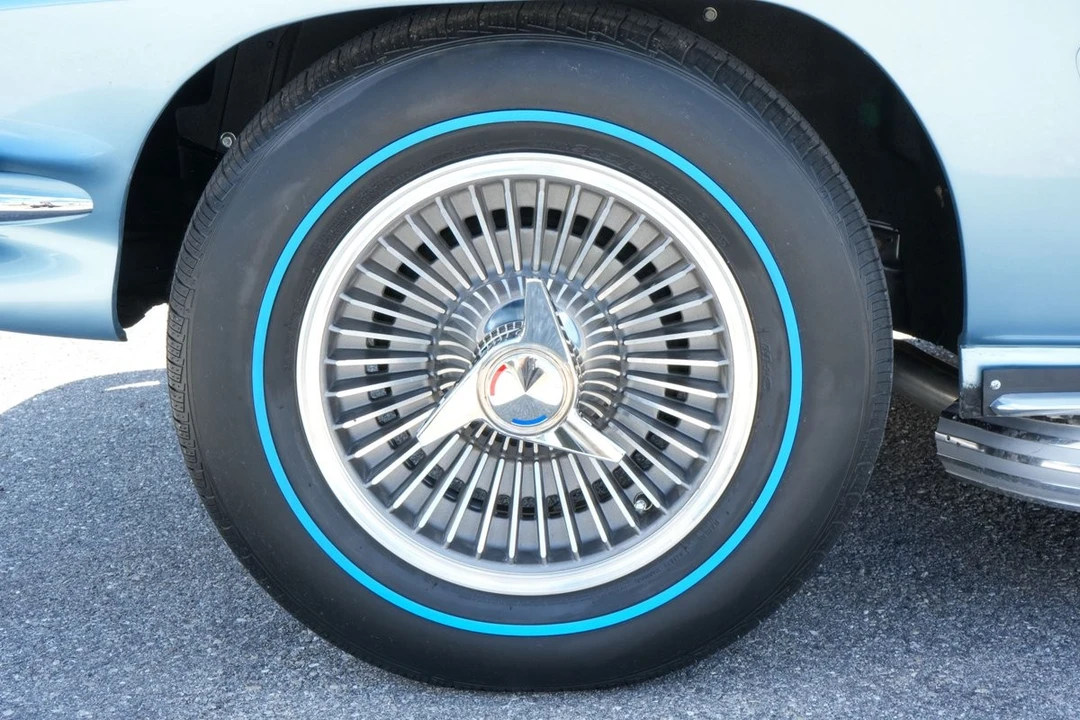 1963 Chevrolet Corvette C2 - Image 17 of 21