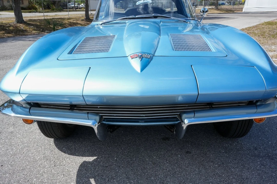 1963 Chevrolet Corvette C2 - Image 13 of 21