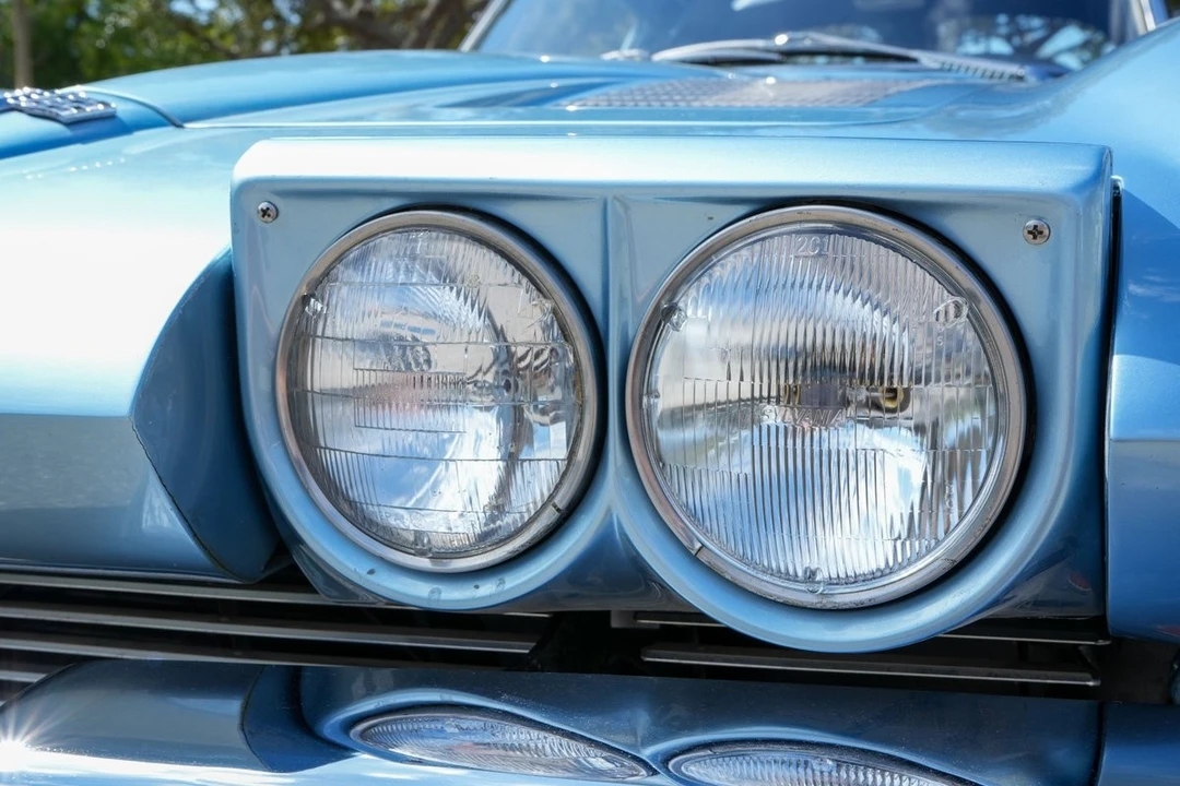 1963 Chevrolet Corvette C2 - Image 15 of 21