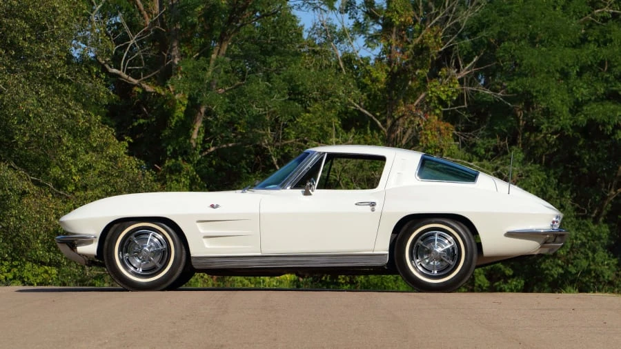 1963 Chevrolet Corvette C2 - Image 2 of 12