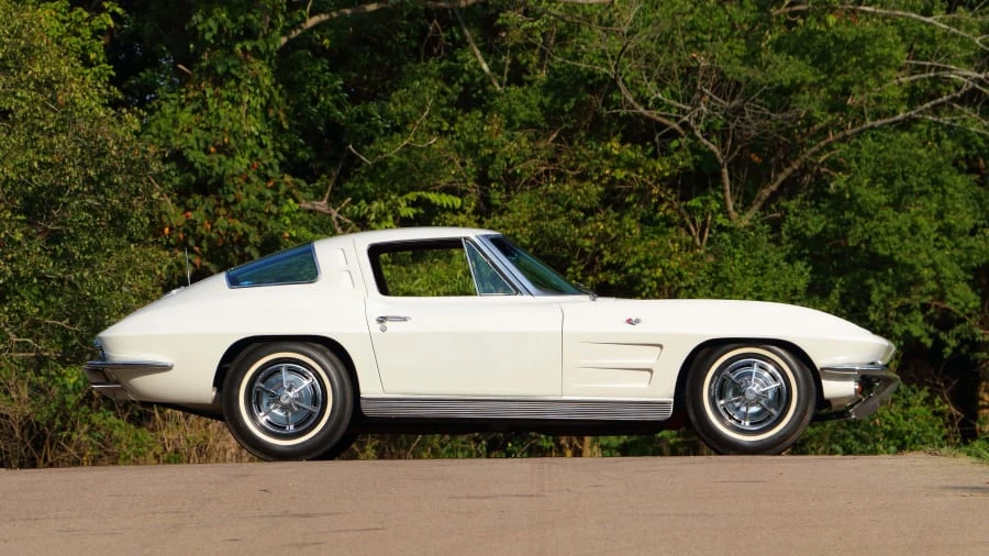 1963 Chevrolet Corvette C2 - Image 8 of 12