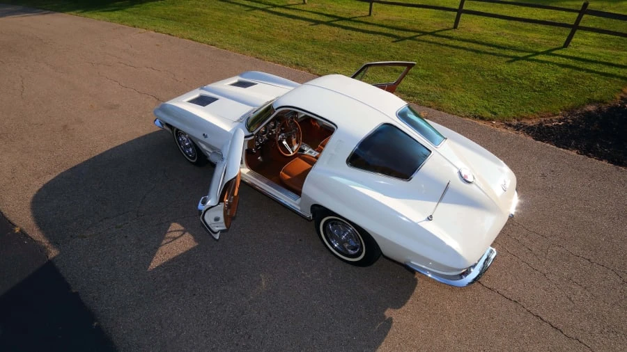 1963 Chevrolet Corvette C2 - Image 9 of 12