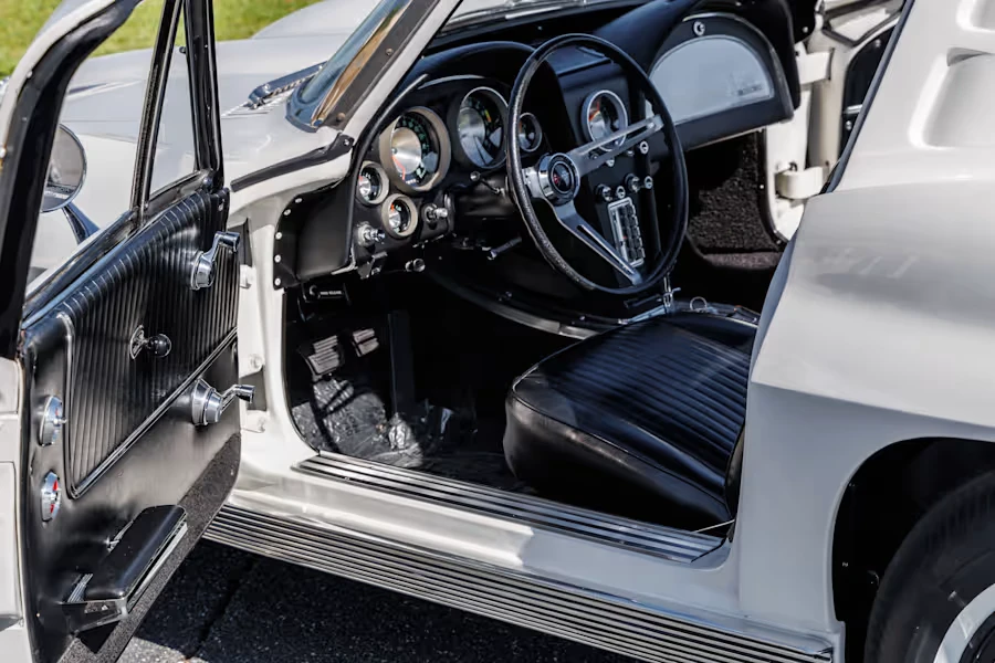 1963 Chevrolet Corvette C2 - Image 31 of 31