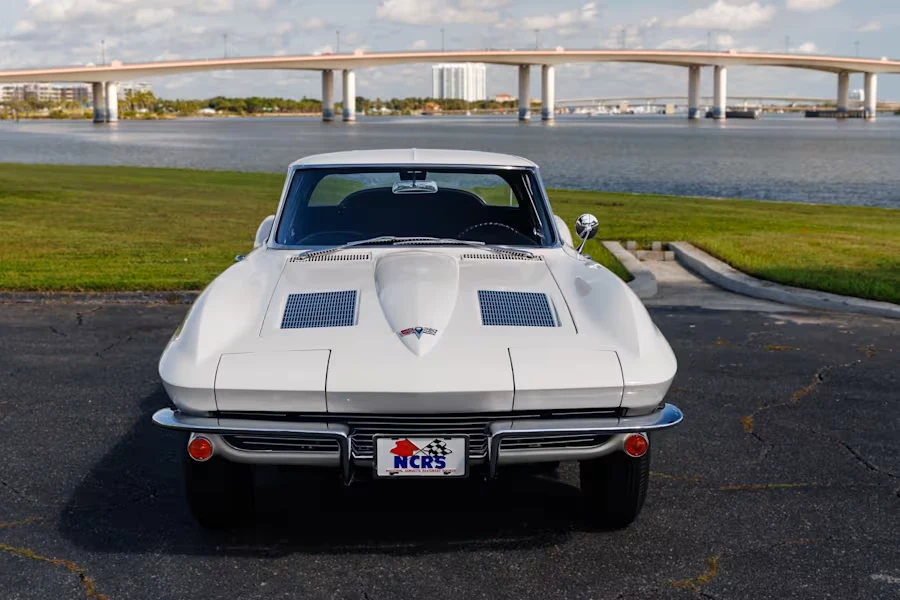 1963 Chevrolet Corvette C2 - Image 14 of 31