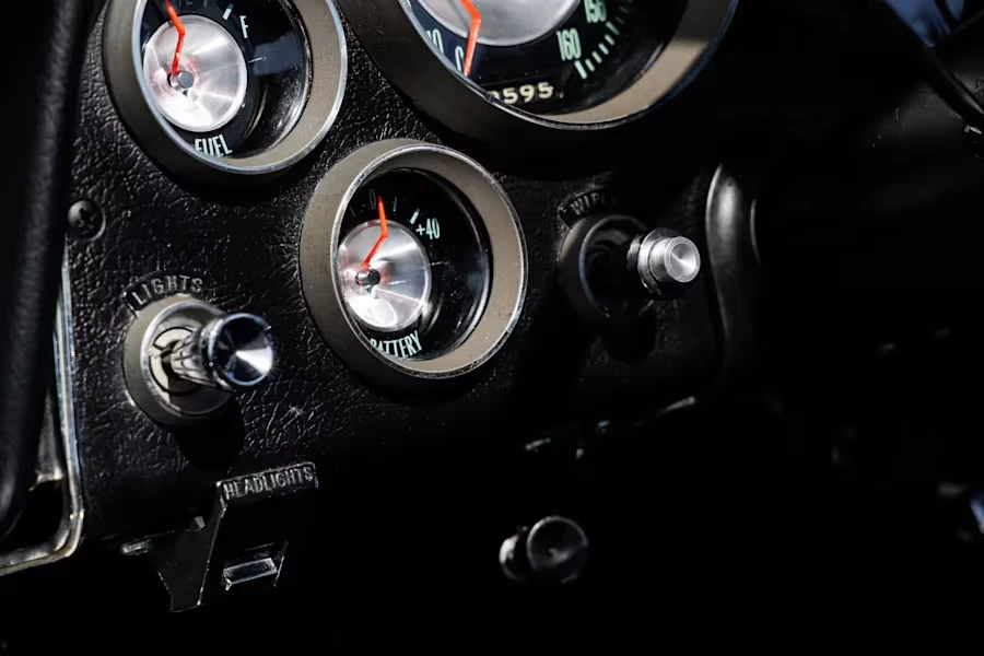 1963 Chevrolet Corvette C2 - Image 29 of 31