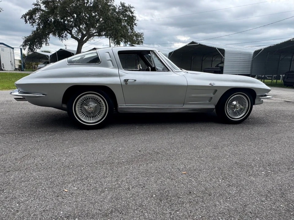1963 Chevrolet Corvette C2 - Image 4 of 21