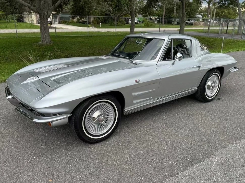 1963 Chevrolet Corvette C2 - Image 2 of 21