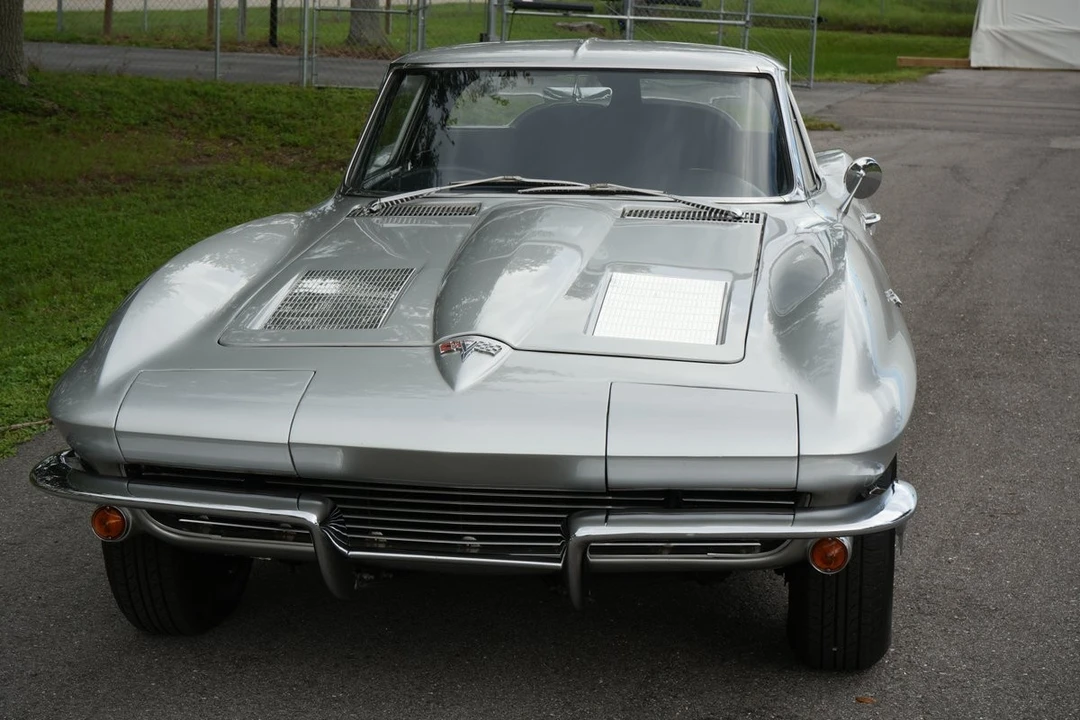 1963 Chevrolet Corvette C2 - Image 12 of 21