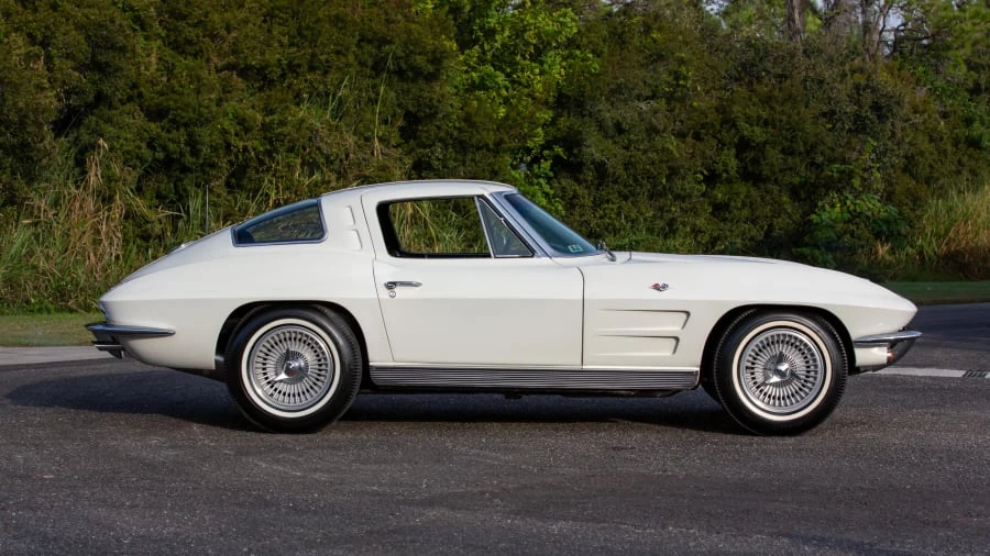 1963 Chevrolet Corvette C2 - Image 2 of 20