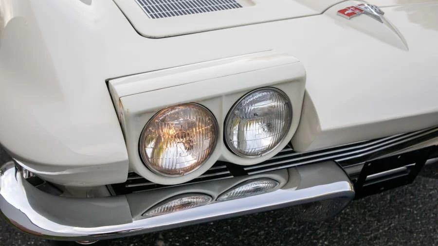 1963 Chevrolet Corvette C2 - Image 19 of 20