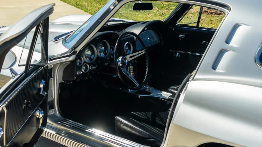 1963 Chevrolet Corvette C2 - Image 4 of 20