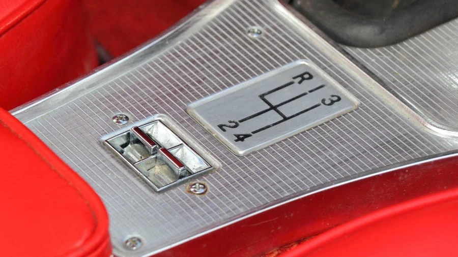 1963 Chevrolet Corvette C2 - Image 17 of 21