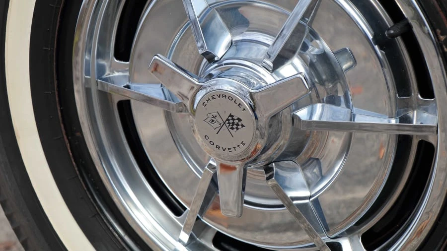 1963 Chevrolet Corvette C2 - Image 19 of 21